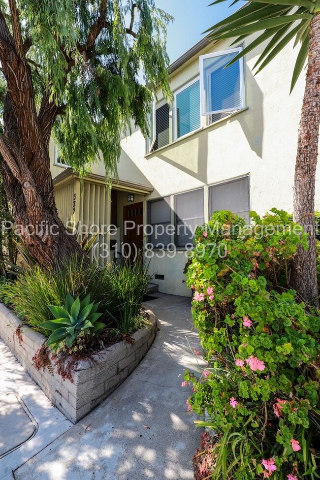 Building Photo - 3221 Nebraska Ave Unit C