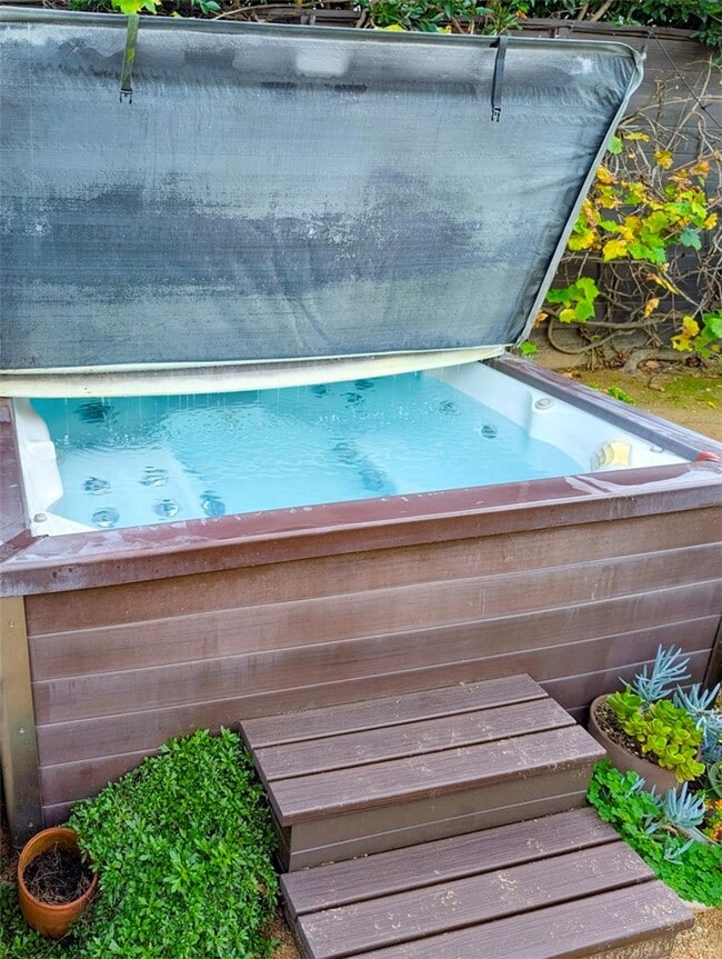 Photo - 1113 Amoroso Pl