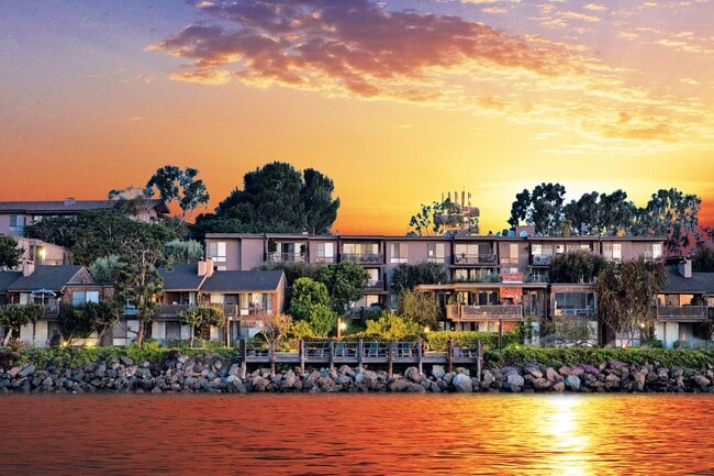 Photo - Mariners Village Apartments