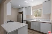 Photo - 1553 S Saltair Ave Condo Unit 202