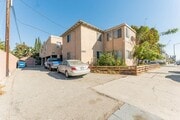 Photo - 11231 Oxnard St Unit 0003