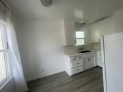 Kitchen - 830 20th St