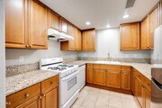 Photo - 580 W Main St Unit 121