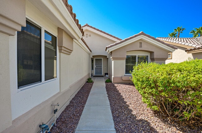 Photo - 78429 Moongold Rd