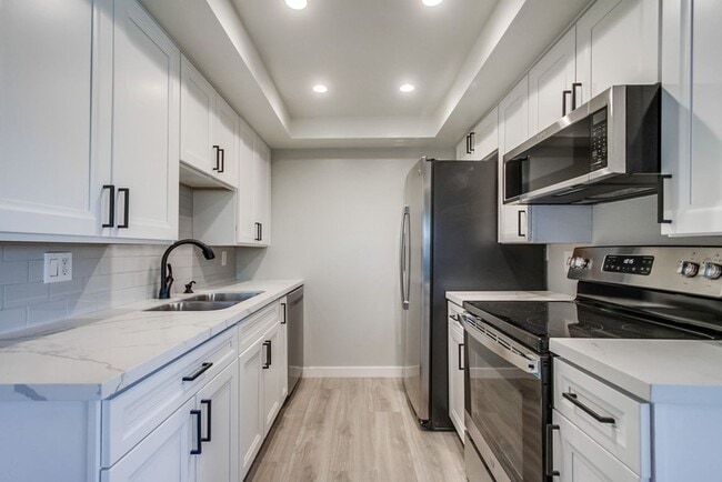 Photo - 840 E 3rd Ave Unit 840 E 3rd Ave #B