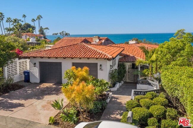 Photo - 7782 Lookout Dr