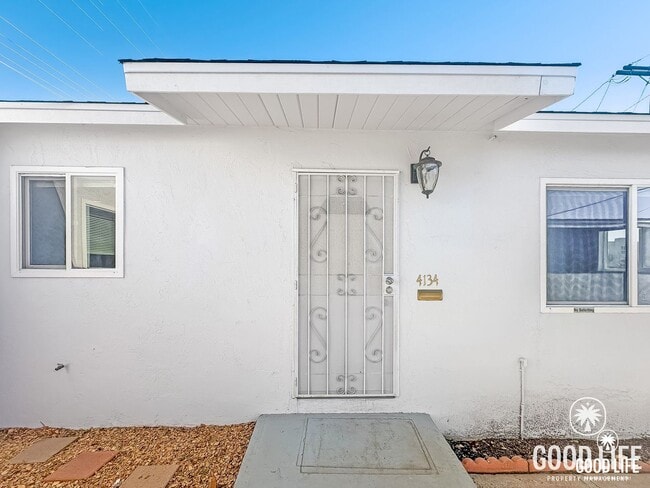 Building Photo - Fond Du Lac Ave Unit 4134