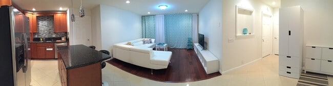 Panoramic - 2510 Torrey Pines Rd Apartment Unit 316