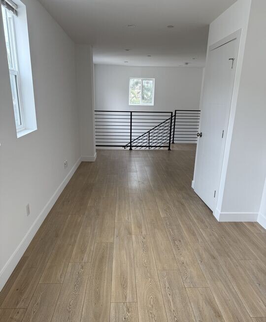 Photo - 227 N Park View St Unit 227B