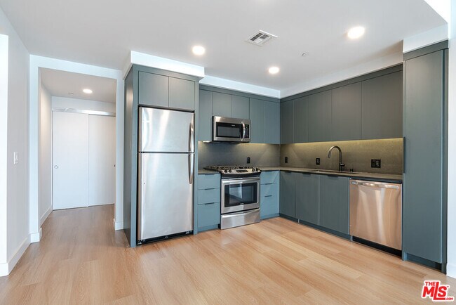 Photo - 10601 Washington Blvd Unit 735