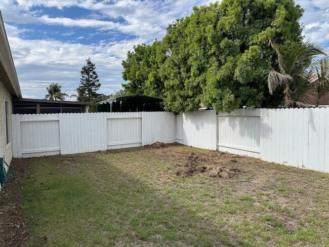 Photo - One story home in Camarillo's Mission Oaks...