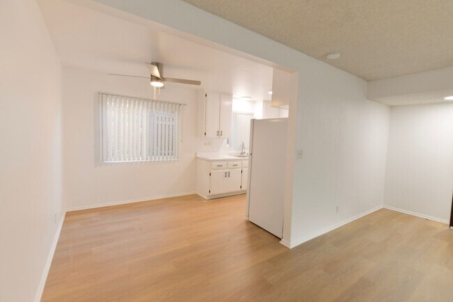 Photo - 306 Avenida Granada Unit B