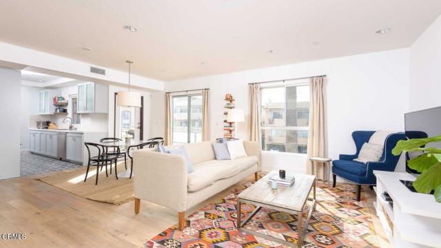 Photo - 932 N Alfred St Condo Unit 201
