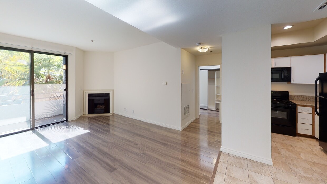 3D Tour - Midvale Court Apartments Westwood