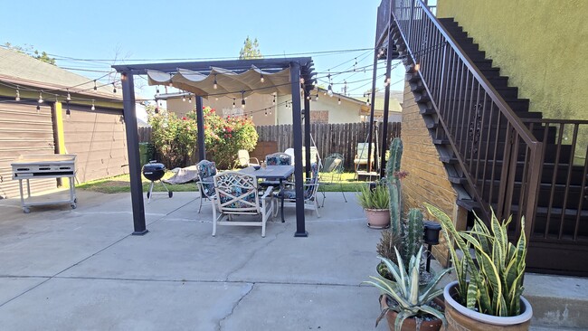 Photo - 3554 Locke Ave Unit Locke