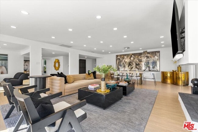 Photo - 1650 Clear View Dr