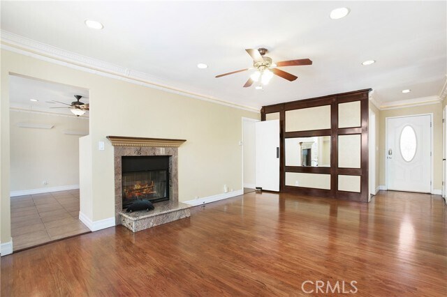 Photo - 825 Mulberry Ave
