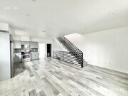 Photo - 158 N Mariposa Ave