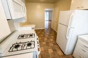 Photo - 410 Veteran Avenue