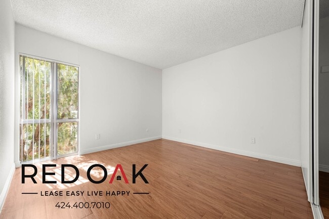 Photo - 17830 Sherman Way Unit 331