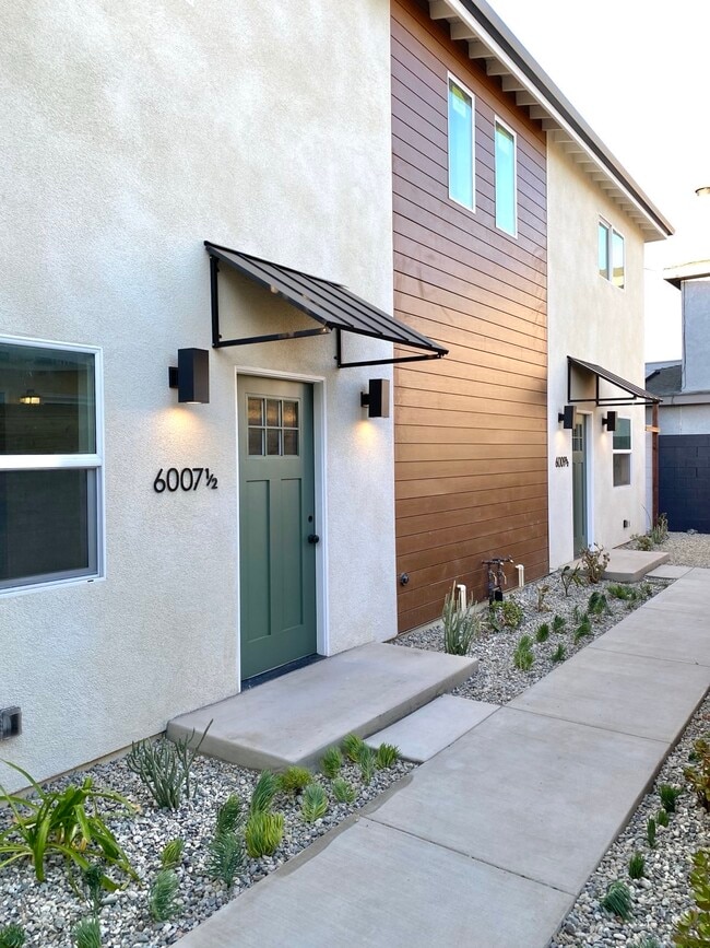 Building Photo - 6009 W 85th Pl Unit 6009