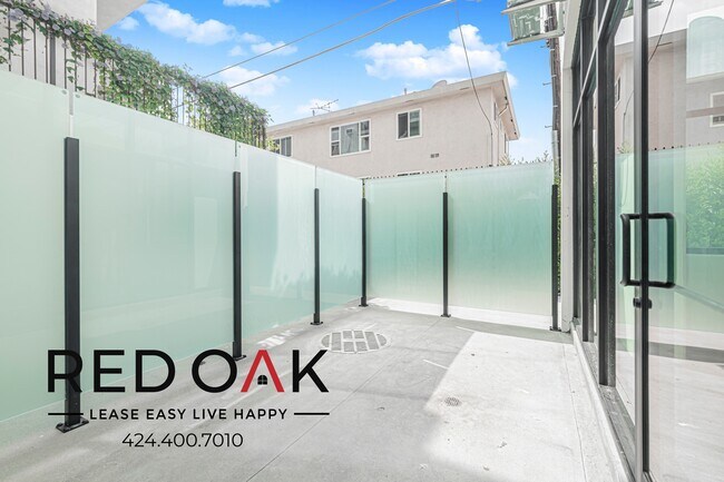 Photo - 1860 N Western Ave Unit 124