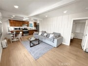 Photo - 420 W Graves Ave