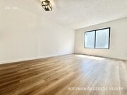 Photo - 11817 Victory Blvd Unit 107