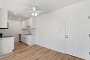 Photo - Willis Apartments
