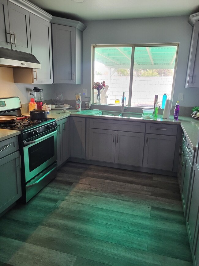 Building Photo - 8285 Cashmere Ct Unit 2