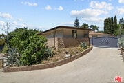 Photo - 10421 Beckford Ave House