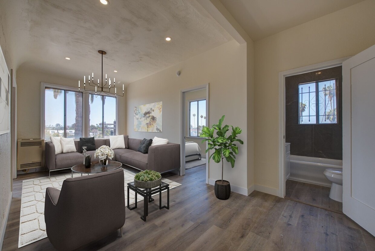Floor Plan - 1 Bedroom 1 Bathroom