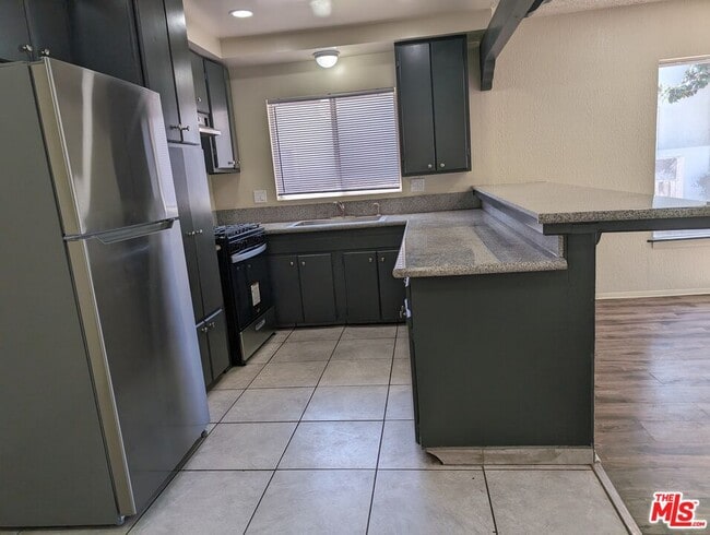 Photo - 3924 Huron Ave