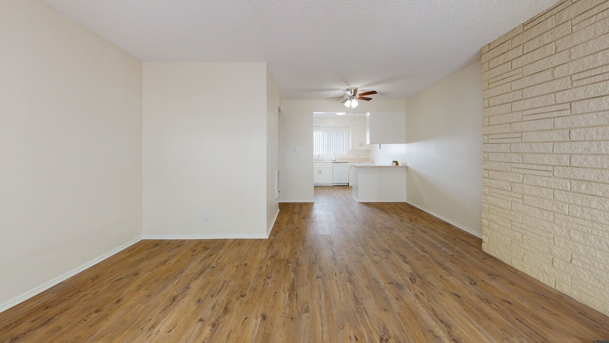 3D Tour - Newton Towers