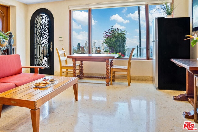 Photo - 4440 Encinal Canyon Rd Unit #GH