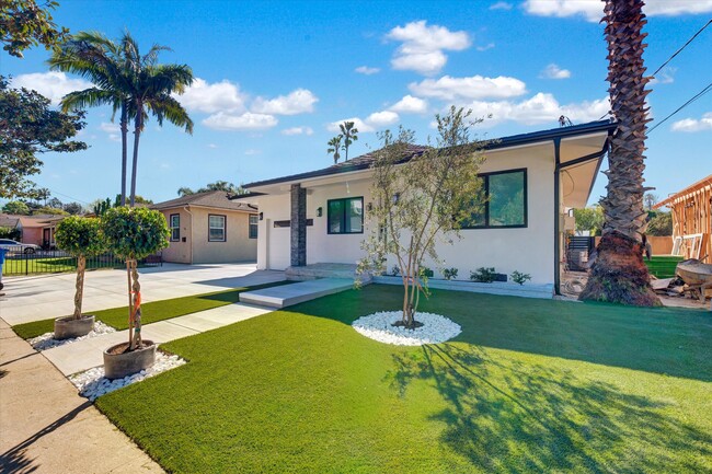 Building Photo - 5348 Thornburn St