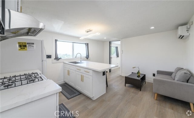 Building Photo - 1108 Dorothea Rd Unit B Rental