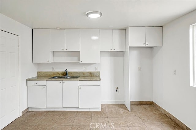 Photo - 6827 Simpson Ave Unit 4