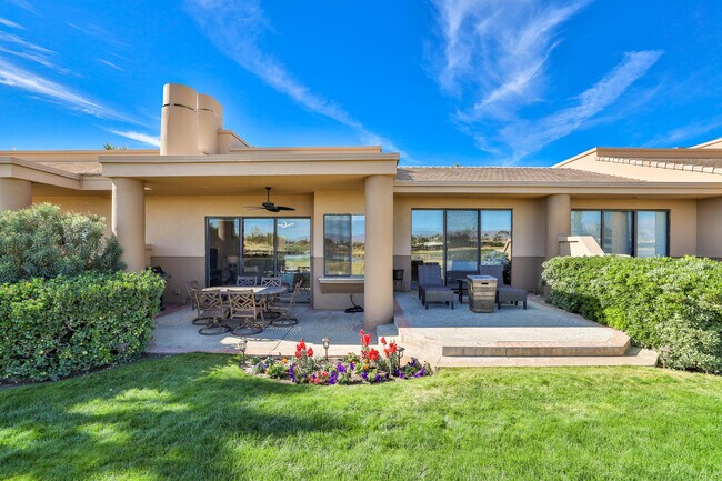 Photo - 55764 Oak-Tree