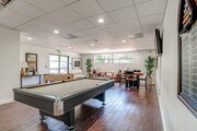 Photo - Le Blanc Apartments