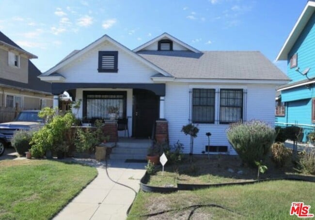 Photo - 4615 S Gramercy Pl House