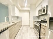 Photo - 4849 Oakwood Ave Unit 401