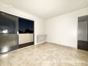 Photo - 15040 Vanowen St Unit 306