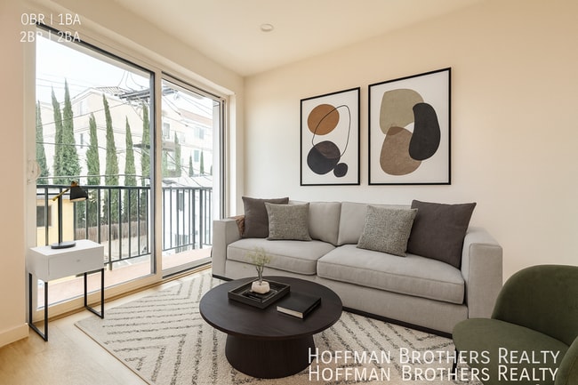 Building Photo - 955 Fedora St Unit 612