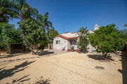 Photo - 18605 Valerio St