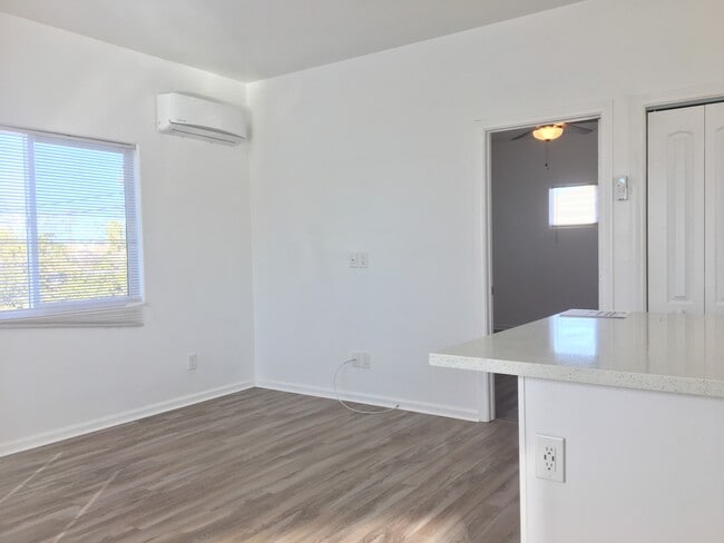 Photo - 3058 Logan Ave