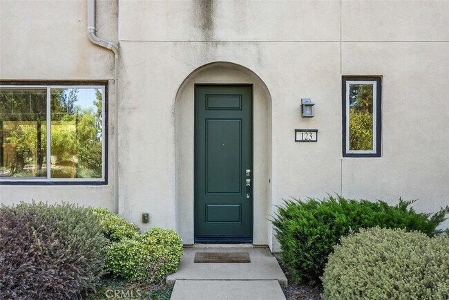 Photo - 123 Interval