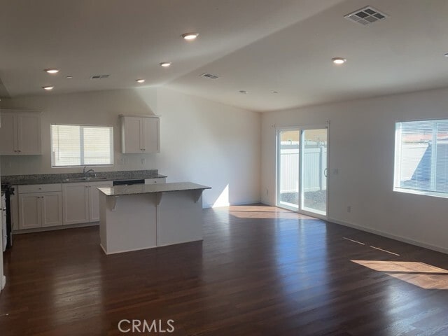 Photo - 365 White Gate Pl