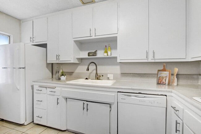 Photo - Fulton Terrace Apartments