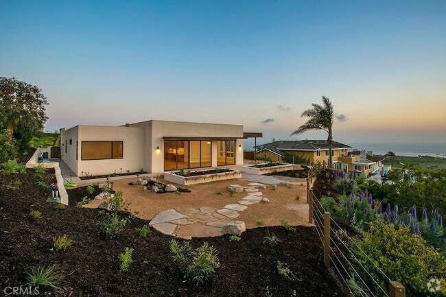 Building Photo - 26932 Via La Mirada Rental